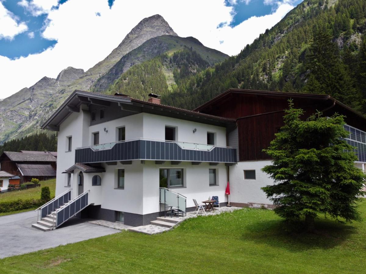 Apart Montana Sankt Leonhard im Pitztal Luaran gambar